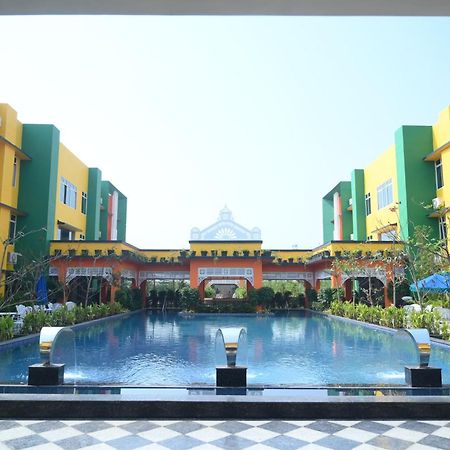 Mayfair World Cup Village Rourkela 외부 사진