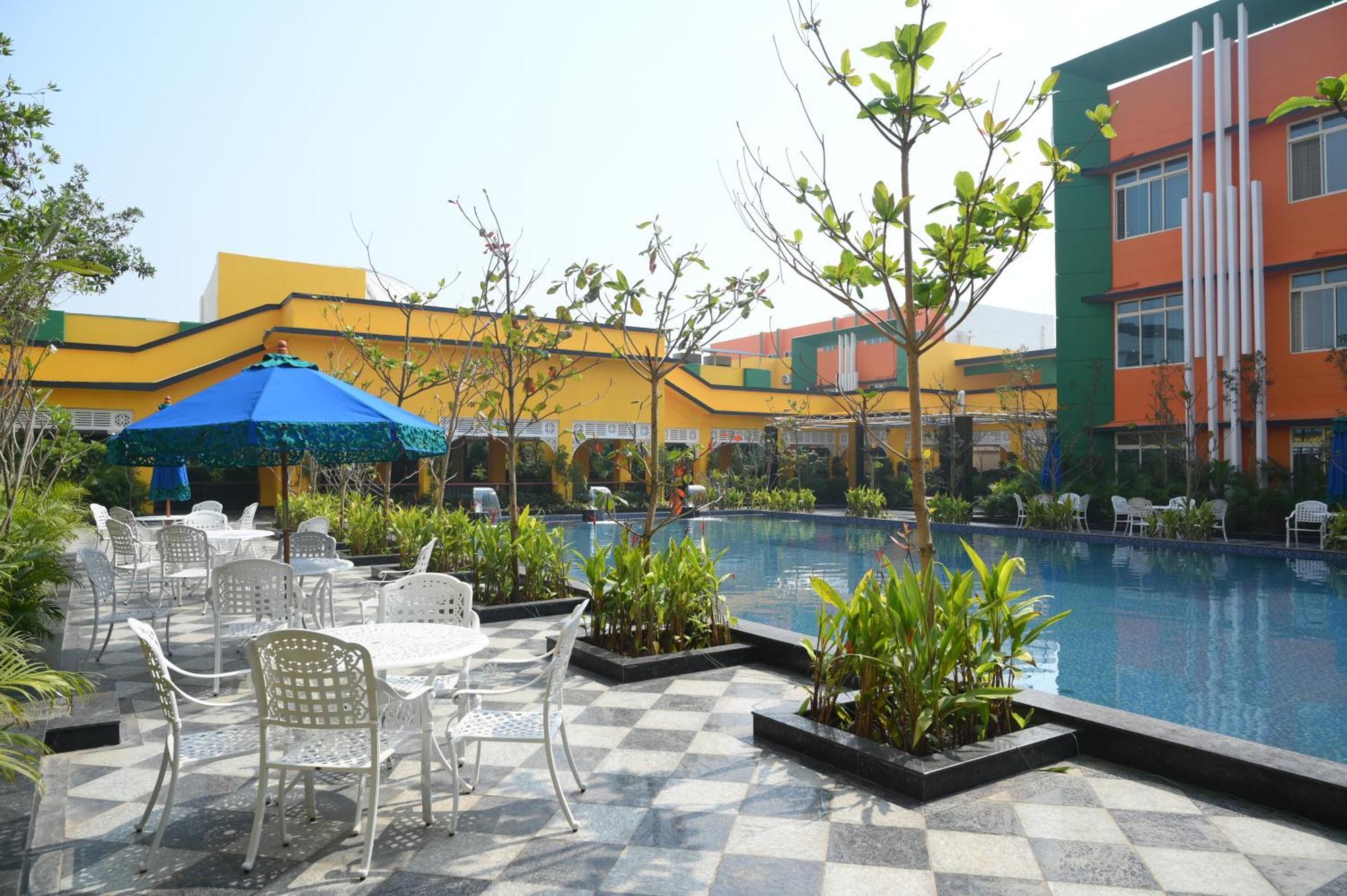 Mayfair World Cup Village Rourkela 외부 사진